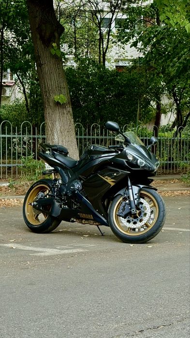 Yamaha R1 2008 rn19