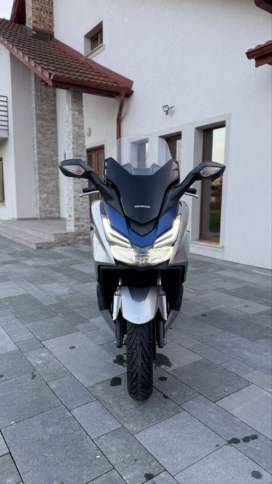 Honda FORZA 125 2018 cat. B