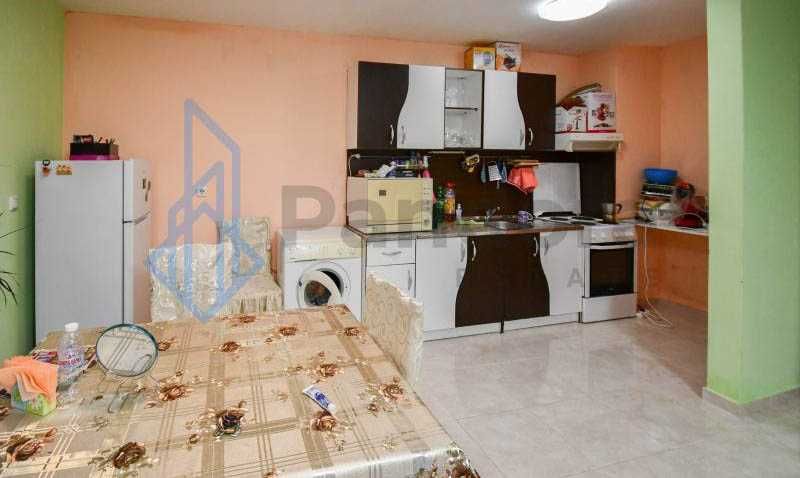 Дава се под наем Тристаен апартамент в София, Полигона - 120 кв.м за 525 € - Снимка #3