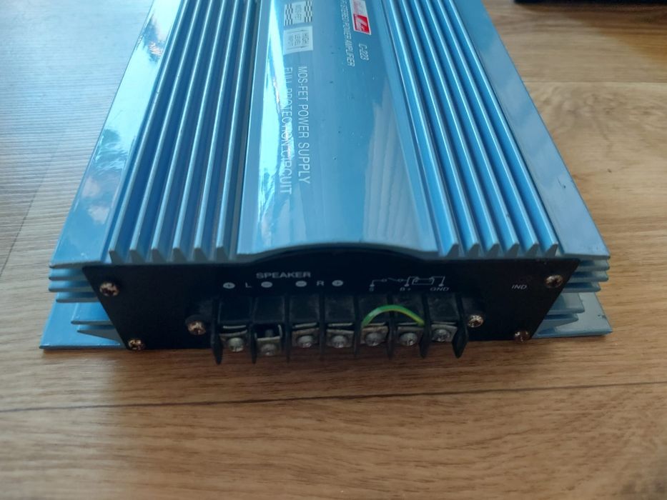 Amplificator Auto