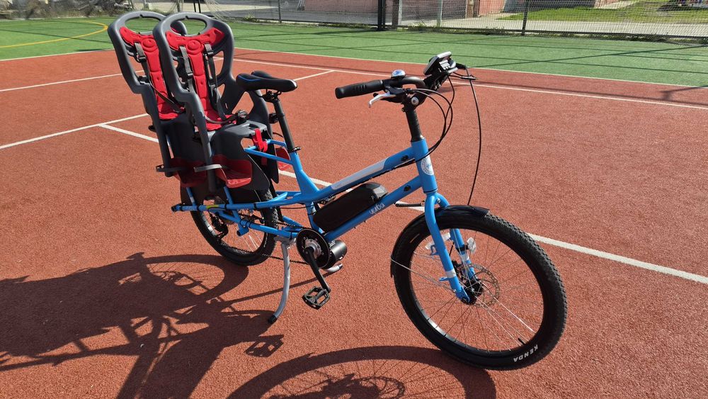 Bicicletă Cargo Electrică Yuba Kombi – Longtail, 2 Scaune Copii, Motor Central