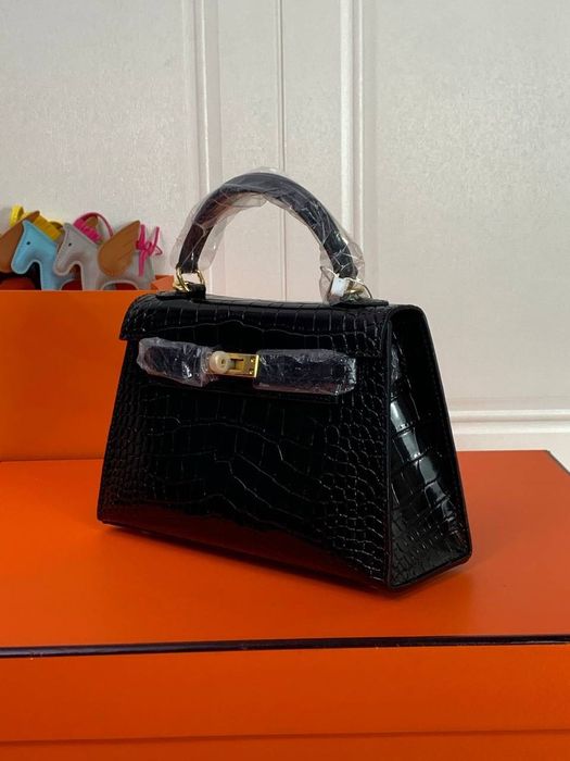 Hermes Kelly Crocodile Leather 22 cm