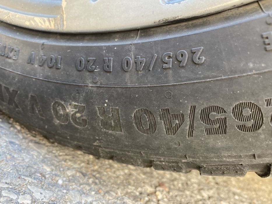 Джанти с гуми Ауди - 265/40/R20