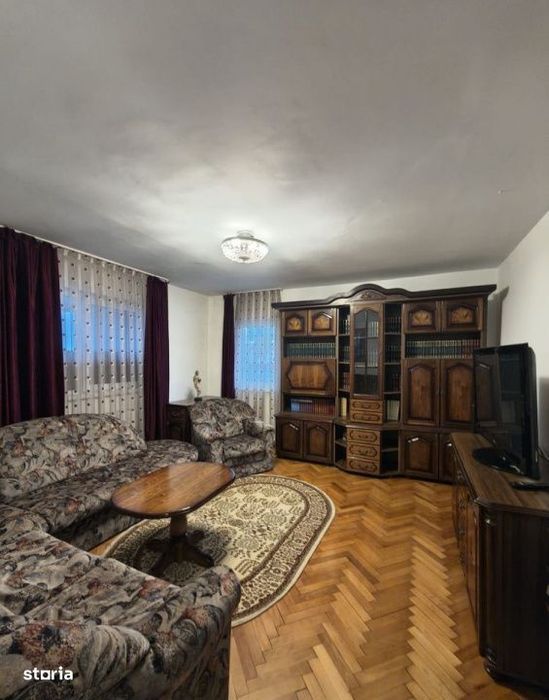Apartament 3 Camere, Balcon, Centrala Proprie, Zona Grigorescu