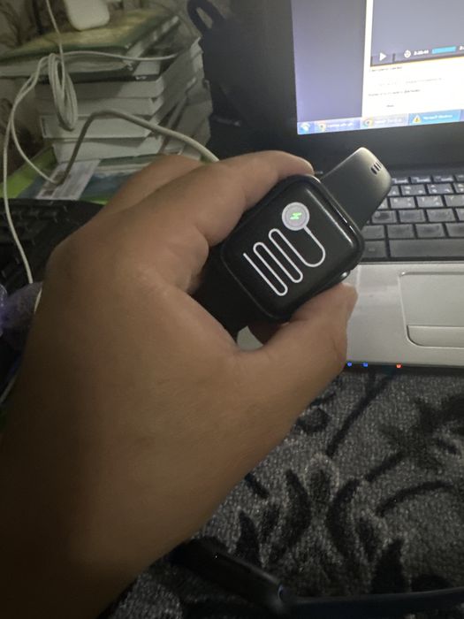 iWatch 3 sotiladi, продаётся