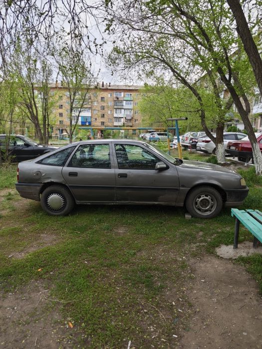 Опель вектра а 1992