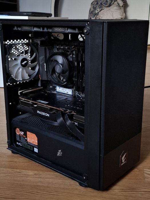 PC Gaming Ryzen 5 3600 | Aorus Elite B550 | 16GB RAM