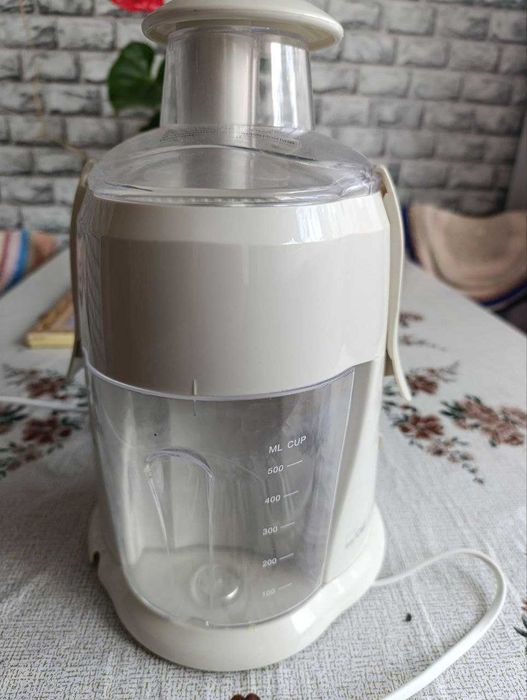 Соковыжималка Clatronic (состояние хорошее)