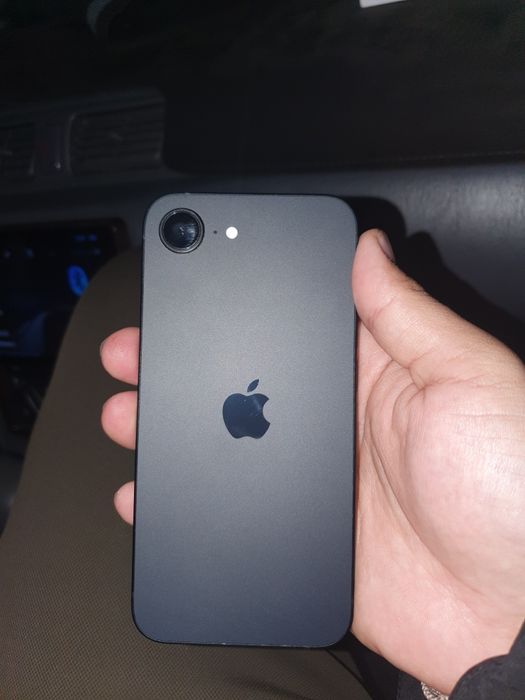 Айфон 16е срочно сатылады