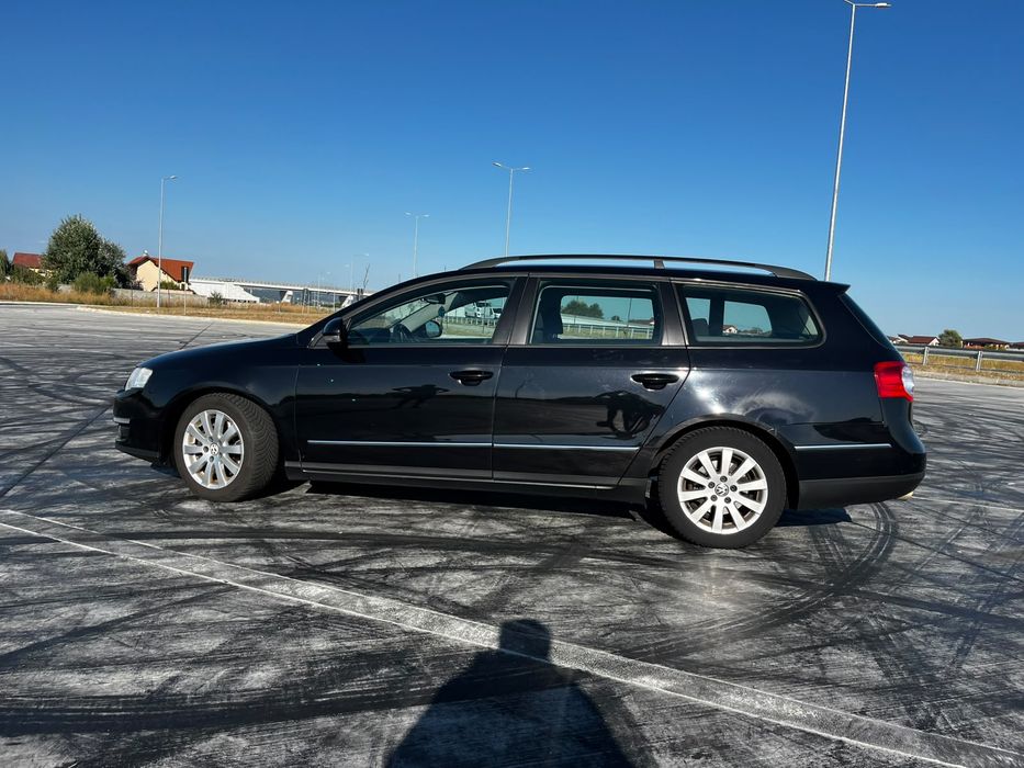 Vând passat b6 2010