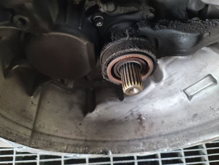 Cutie de viteze Mitsubishi ASX Facelift 2016 1.6i 2016 - 2018 117CP Manuala 5 Trepte ...