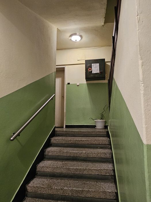 Дава се под наем Двустаен апартамент в Мездра - 55 кв.м за 255 € - Снимка #11