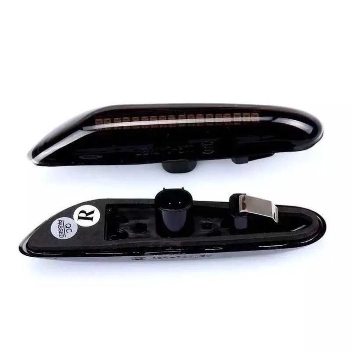 Диодни LED Бягащи мигачи за BMW E60