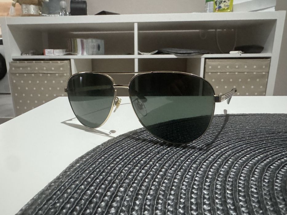 Слънчеви очила Gucci на 7 месеца