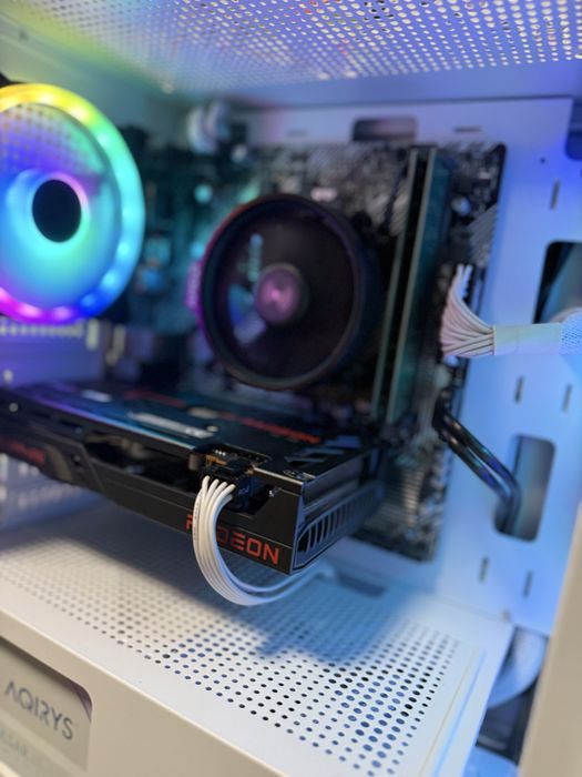 PC Gaming RGB RX6600 R5 5500 16gb