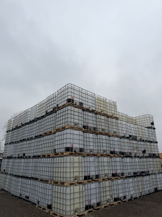 Rezervor 1000 litri palet de lemn/metal/ plastic