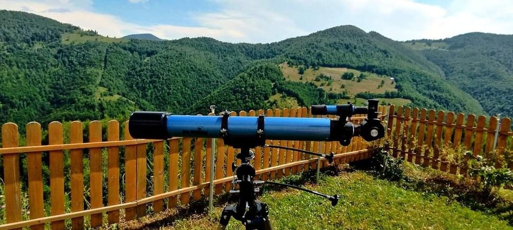 Cabana de inchiriat cu ciubar/jacuzzi la munte!