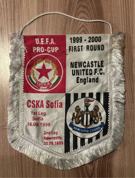 Оригинално старо футболно флагче ЦСКА - Нюкасъл Юнайтед
