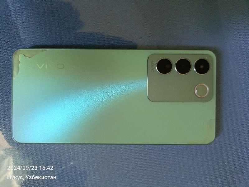 Vivo V 27e 256gb, 8+8 gb