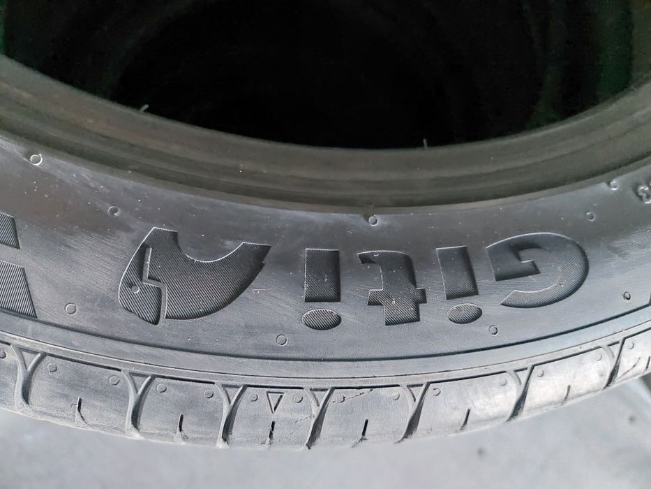 19 R Giti 245 45 razmer 2 ta balon