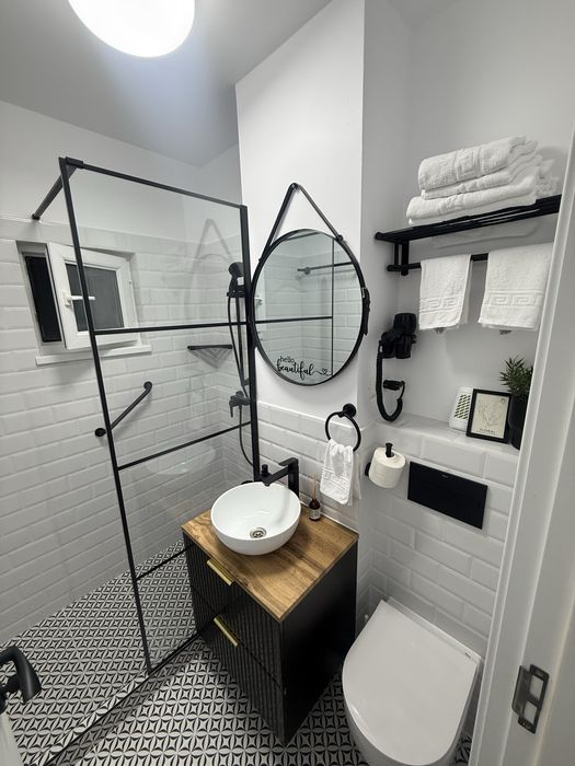 Inchiriez garsoniera in regim hotelier in Roman