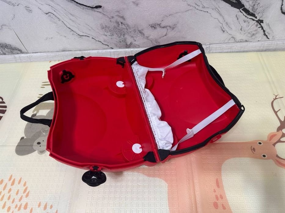 Чемодан для детских вещей Trunki