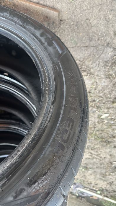 Шина R17 215/55/R17