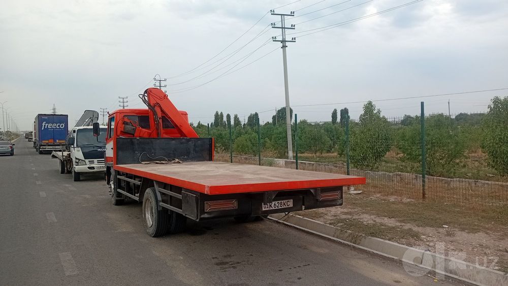 Mersedes benz 1117 manipulyator
