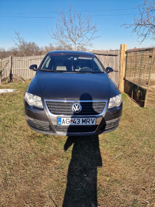 Vând Volkswagen  Passat