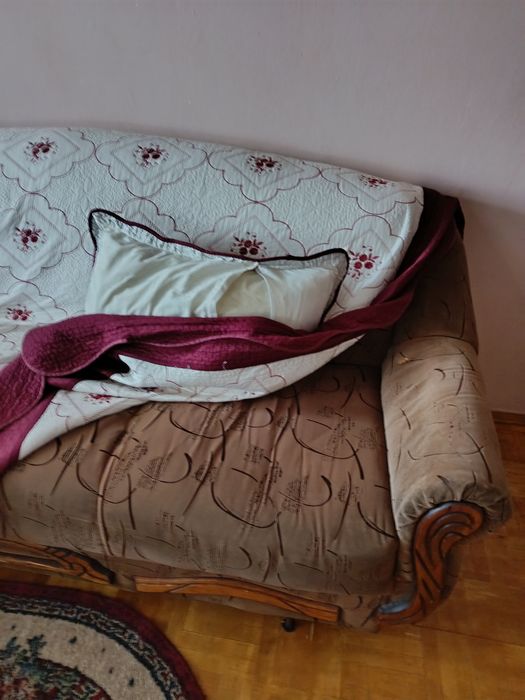 Продается диван дёшево