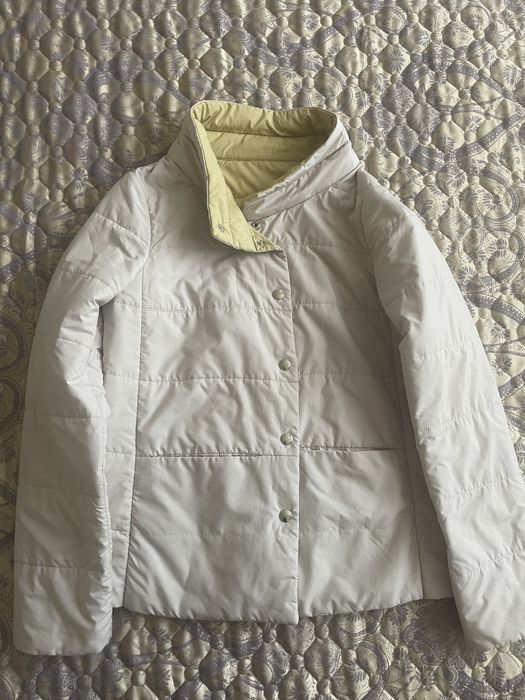 Продам куртку женскую