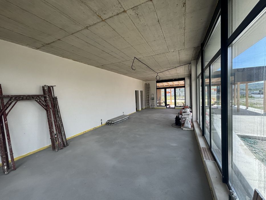 Spatiu Comercial