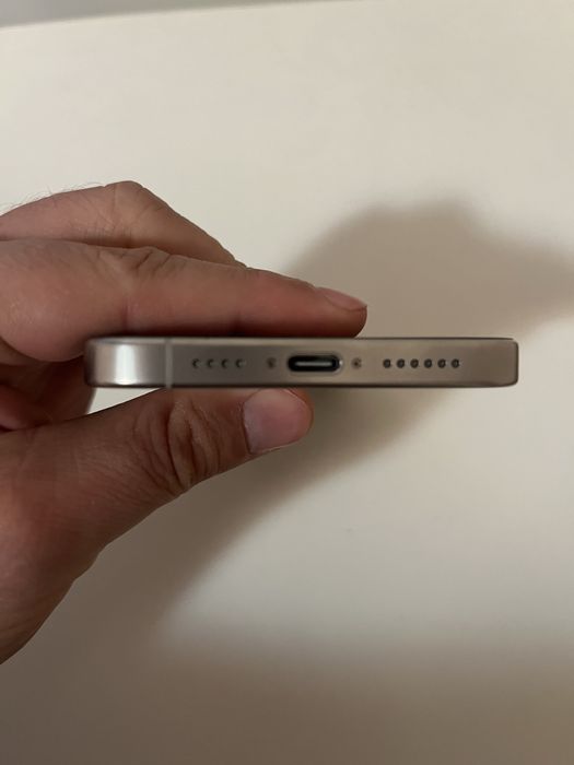 Iphone 16pro max 512GB 96% bat