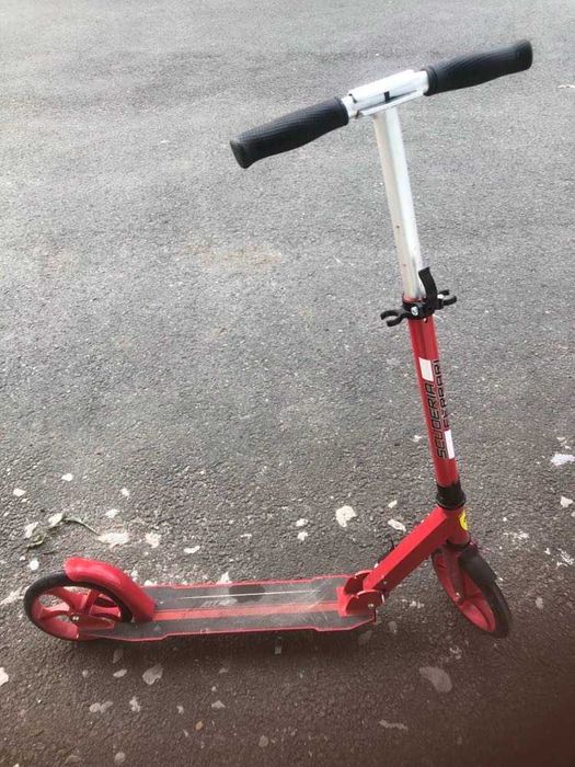 Тротинетки за 10- 12 годишни деца