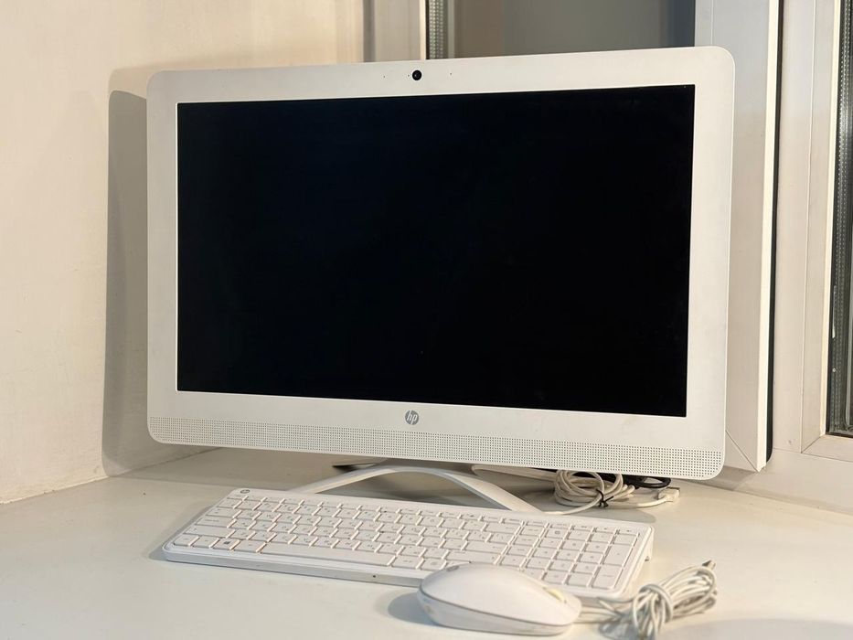 продам моноблок HP в полном оригинальном комплекте