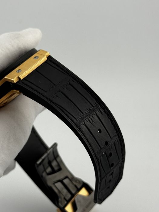 Наручные часы Hublot Big Bang Limited Edition