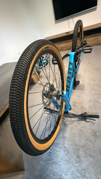 Продавам Drag C2
