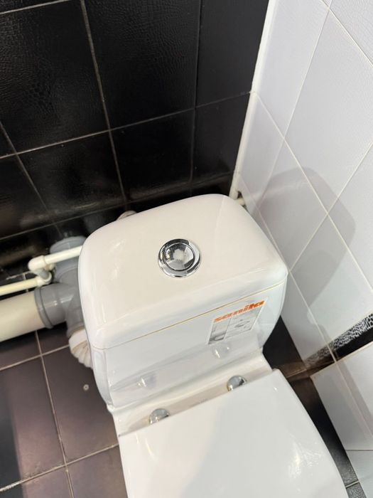 Продам унитаз в хорошем состоянии