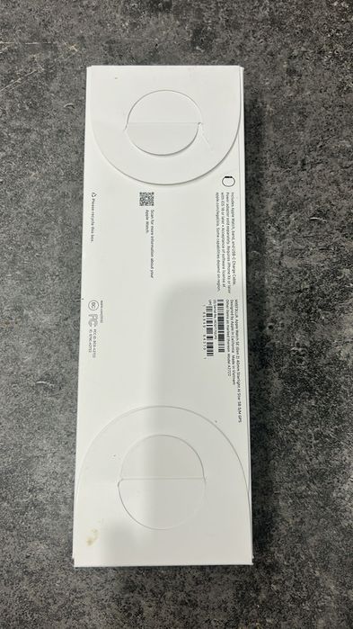 Продам Apple Watch SE 2 40мм