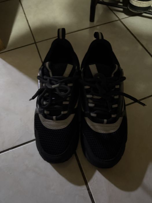 vand adidasi dior b23