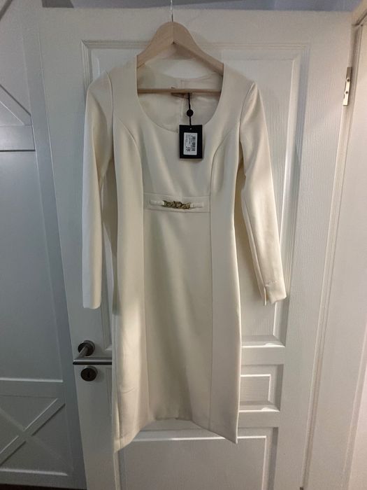 Елегантна рокля Twinset