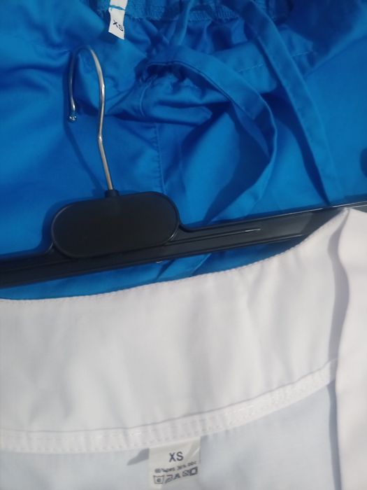 Bluză+pantaloni sanitari pt. eleve, nepurtat