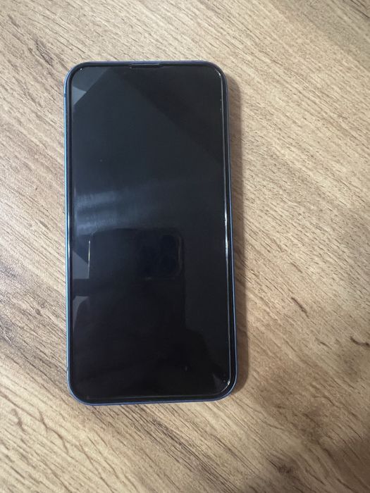 Срочо продам Айфон 13