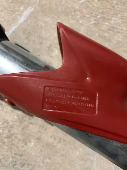 Ciocan imbinarea parchetului lamelar