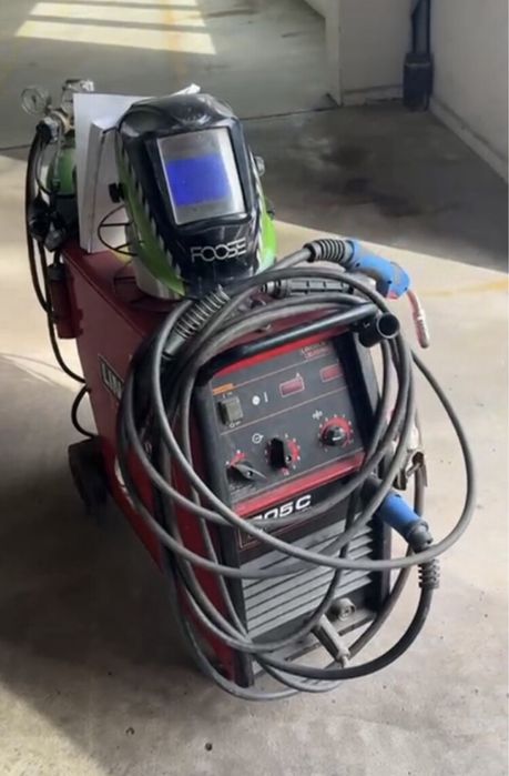 Телоподаващо Lincoln 305 C