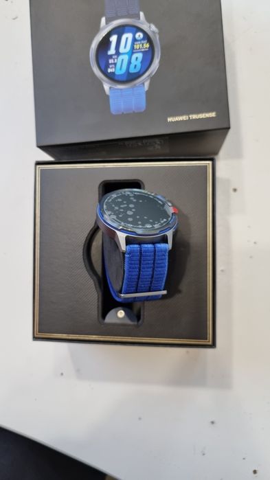 Huawei Watch GT Runner 2 - НОВ