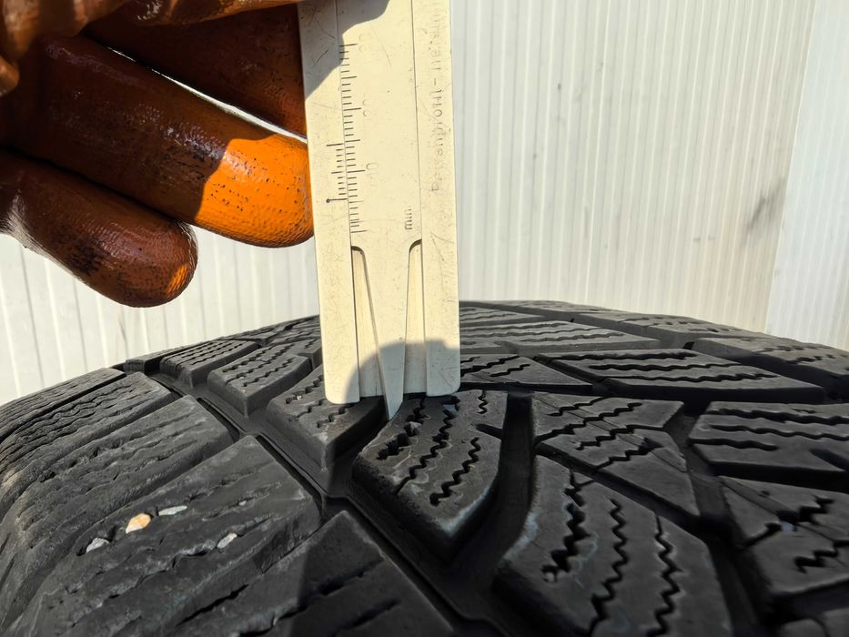 215/70/16 Дънлоп ДОТ 2022 г