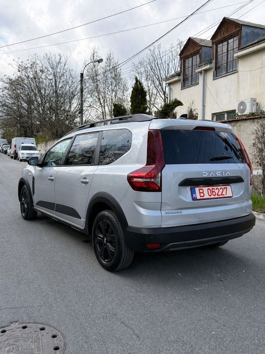 Dacia Jogger 2022 EXTREME/ 7 Locuri/ 1.0 TCE 110 cai/ Euro 6/ 10.790€