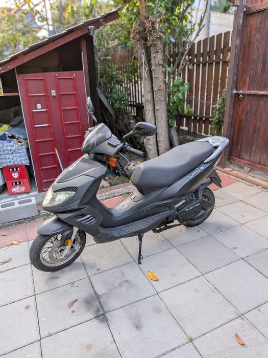 Scuter electric/ Motocicleta electrica EFUN Lipo 80 km