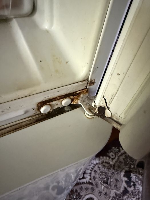 Indesit холодильник рабочий